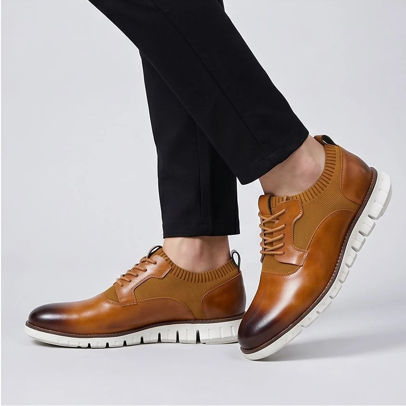 Model wearing Brown leather oxford in a studio - 2