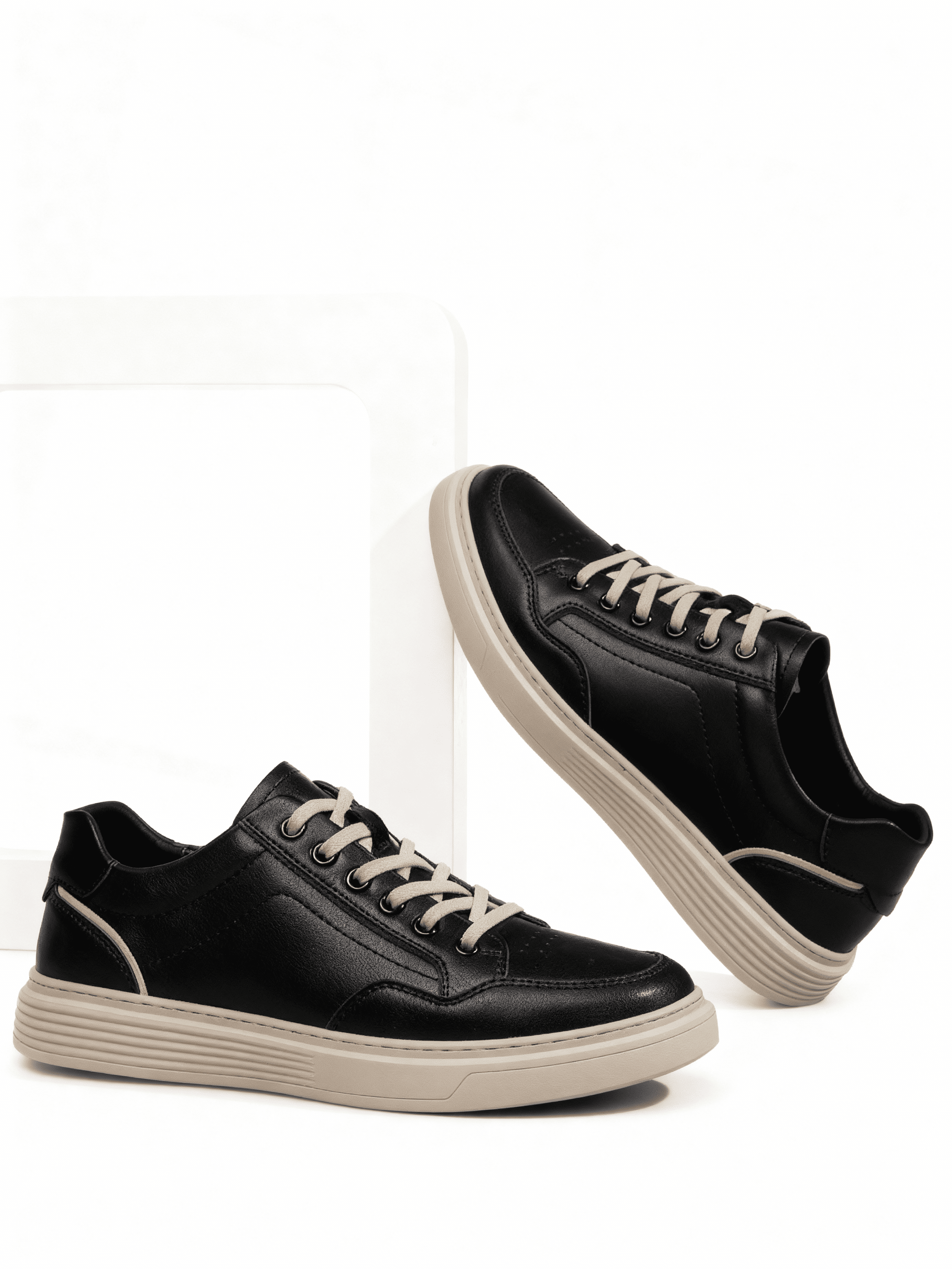 Santo Genuine Leather Sneakers
