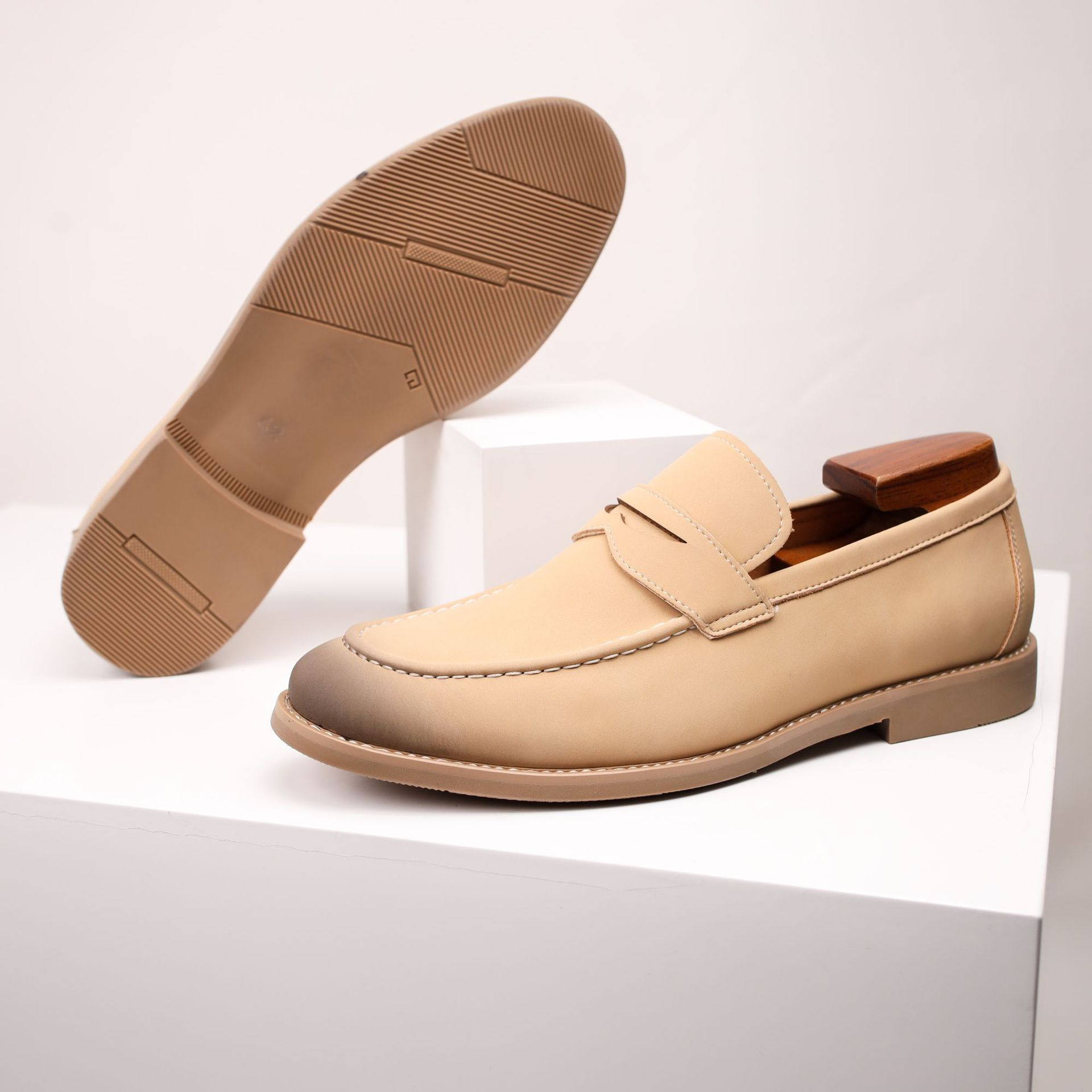 Russell Classic Loafers
