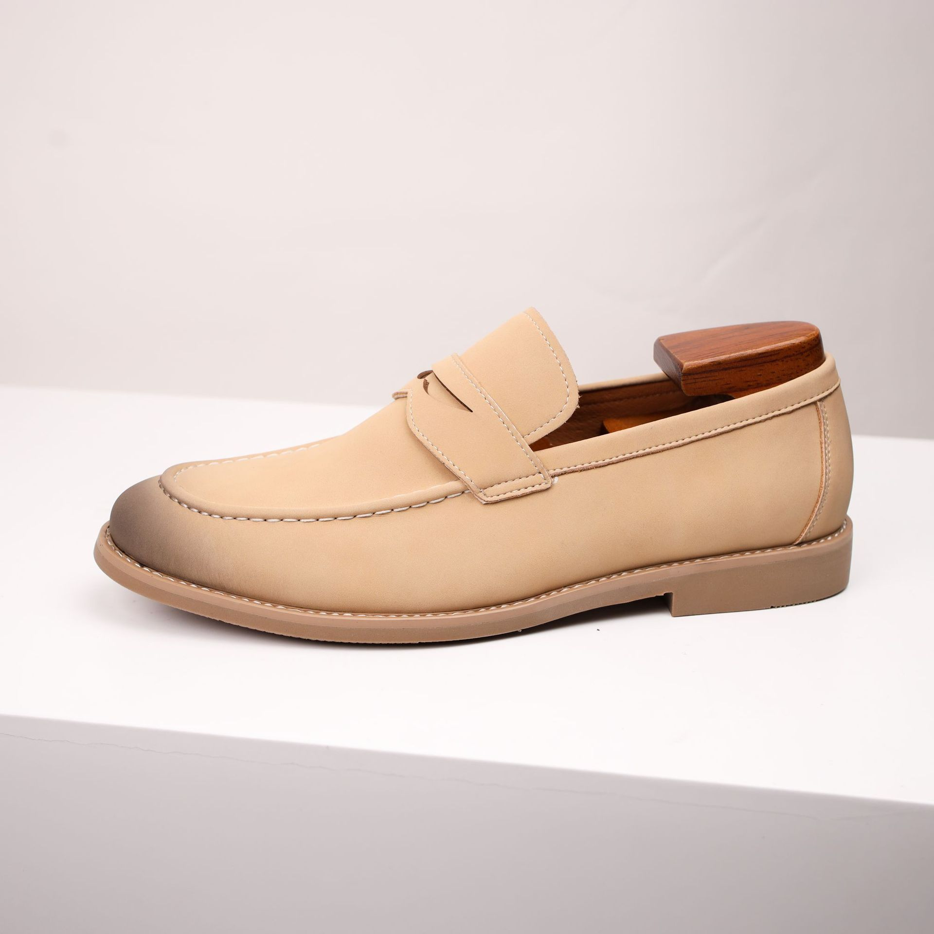 Russell Classic Loafers