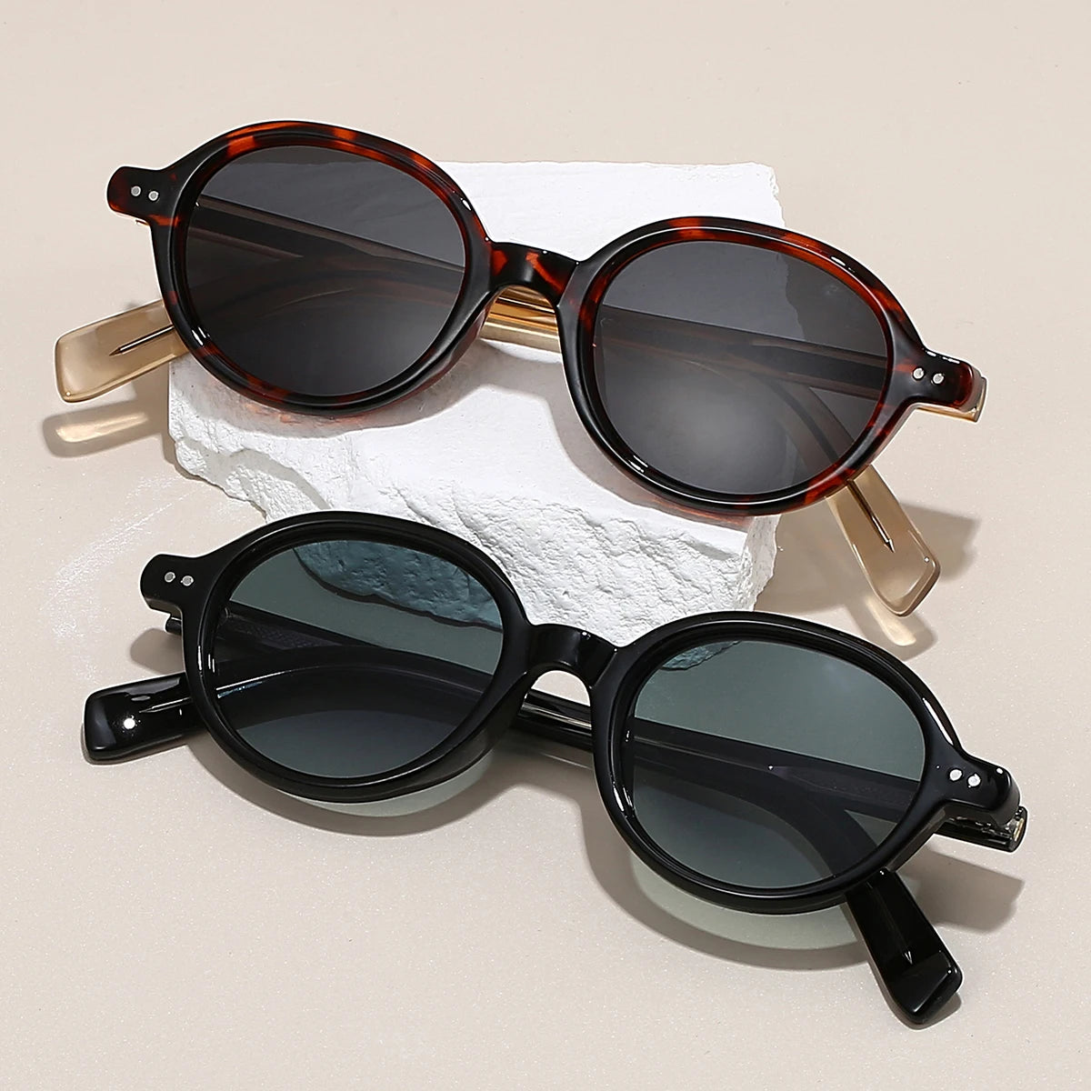 Aura Round Frame Sunglasses