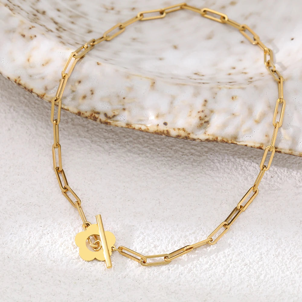 Daisy Paperclip Link Necklace