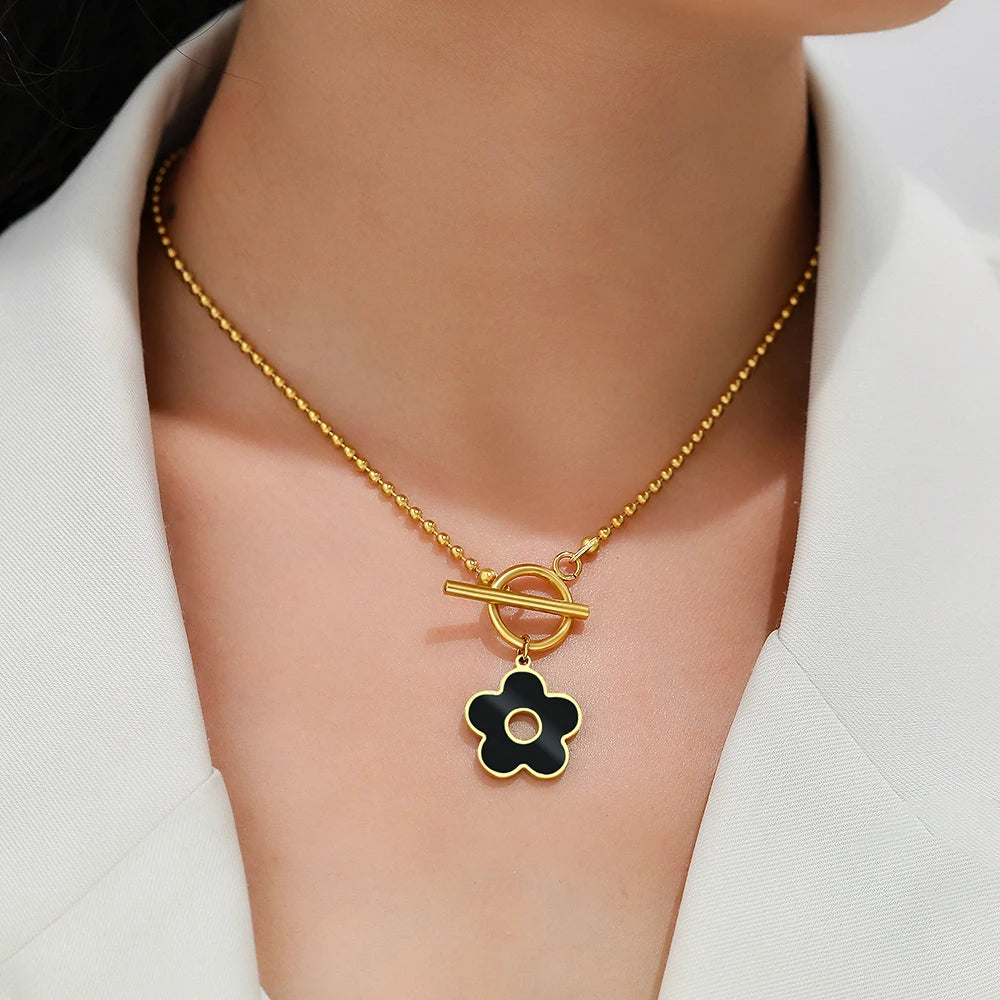 Petal Lock Necklace