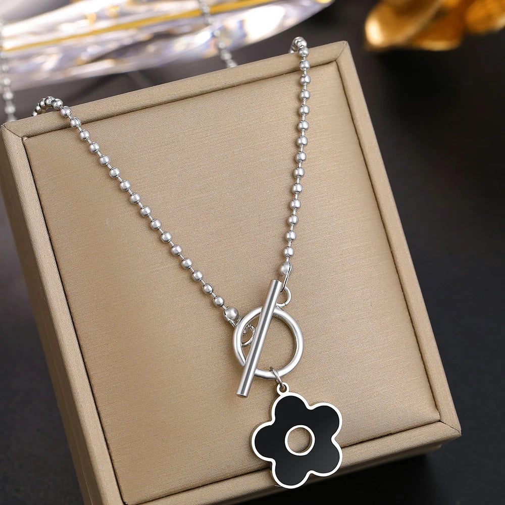 Petal Lock Necklace