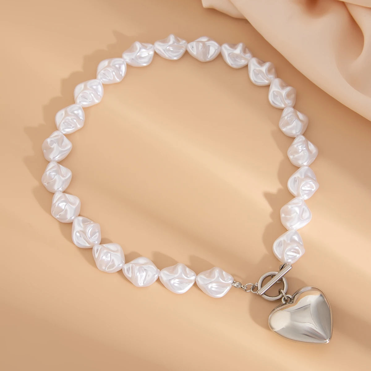 Valencia Pearl Heart Set