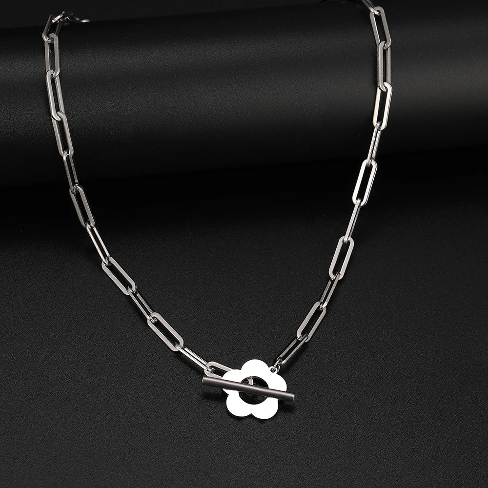 Daisy Paperclip Link Necklace