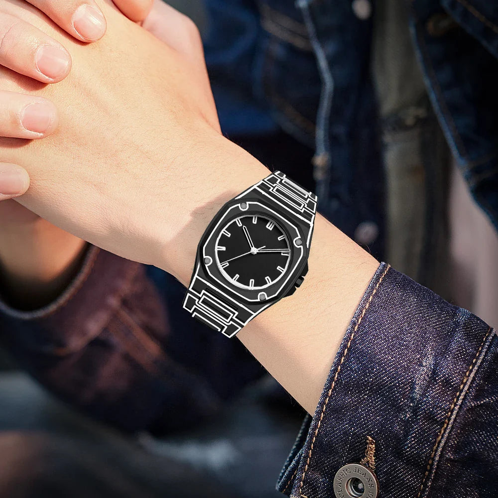 OUTLINE WATCH