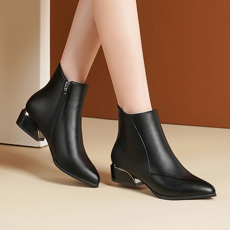 Aria Voss Low-Profile Step Boots