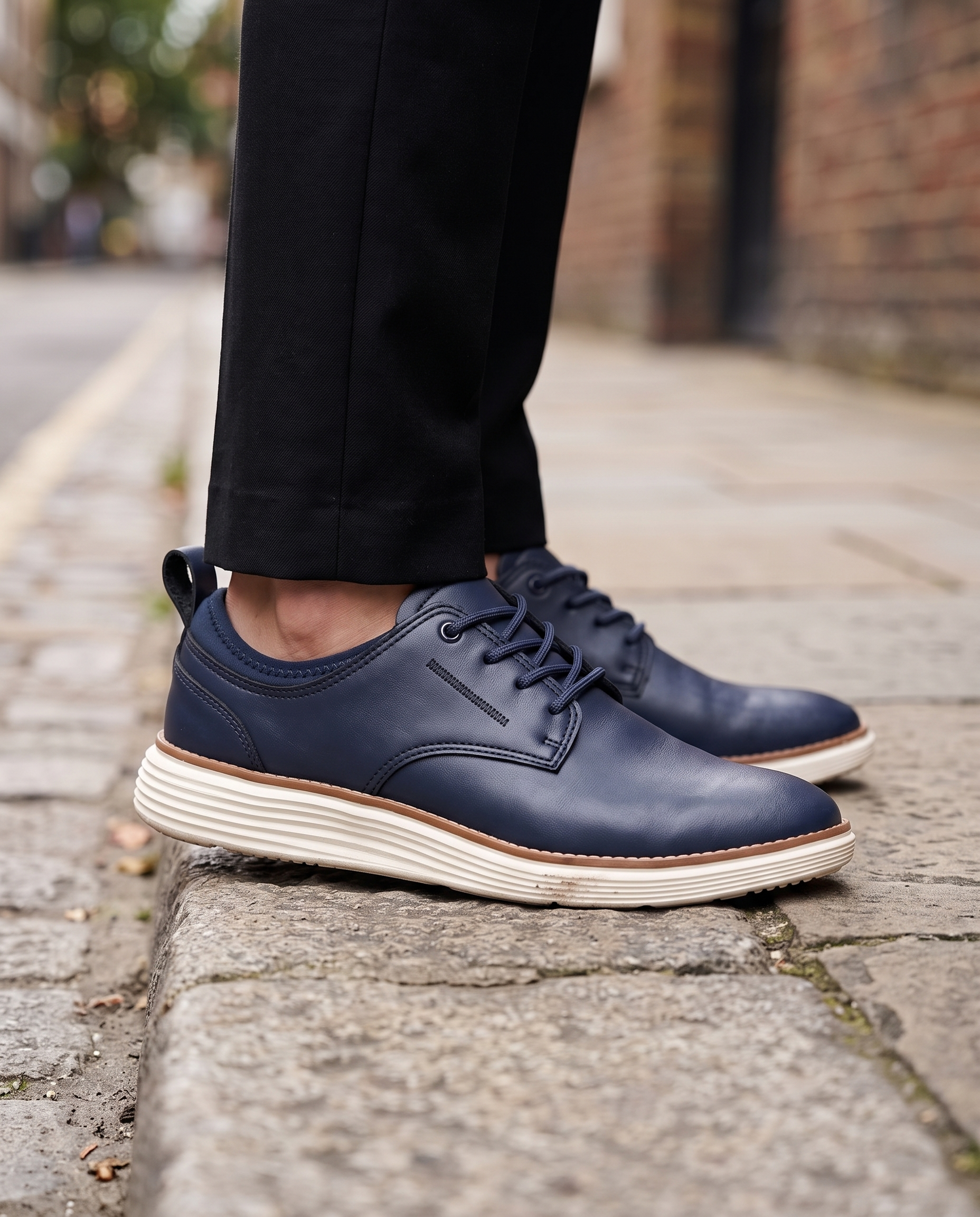 Lockwood Leather Comfort Sneakers