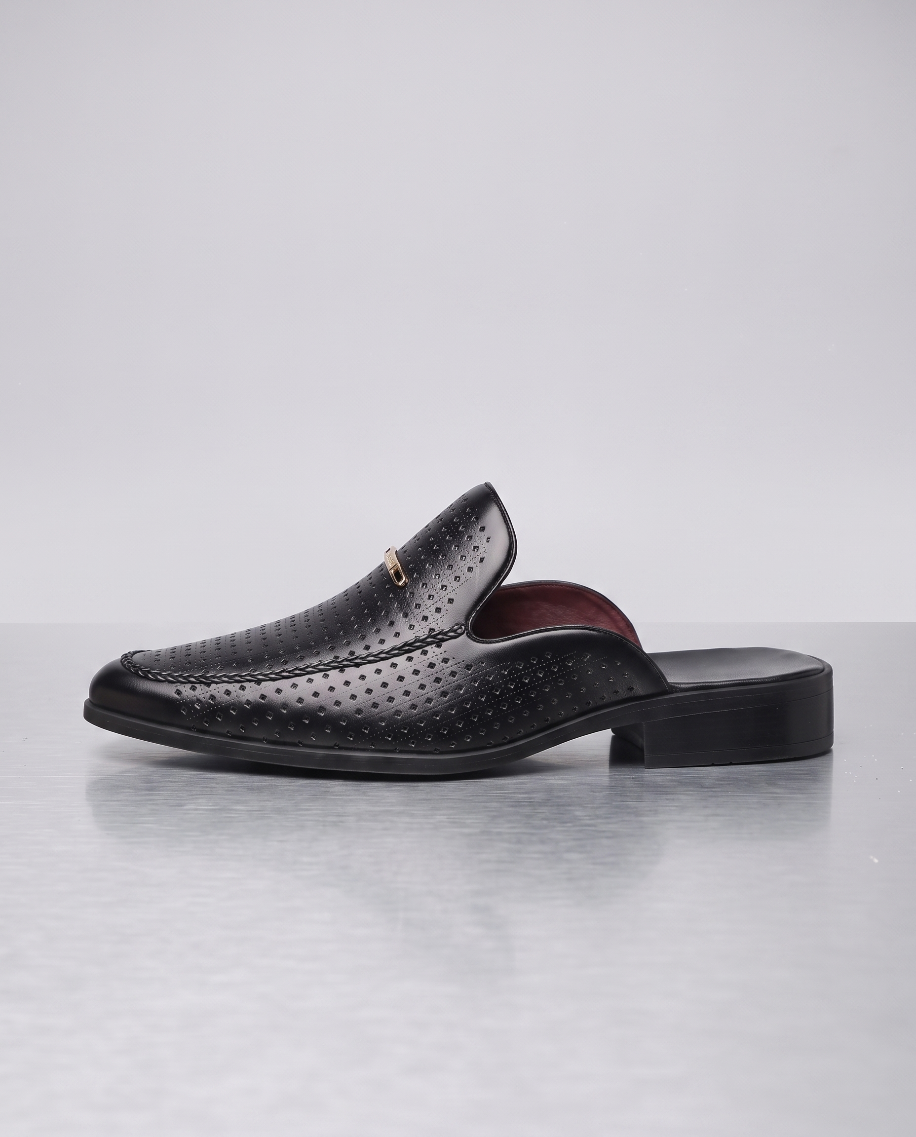 Capri Genuine Leather Slides