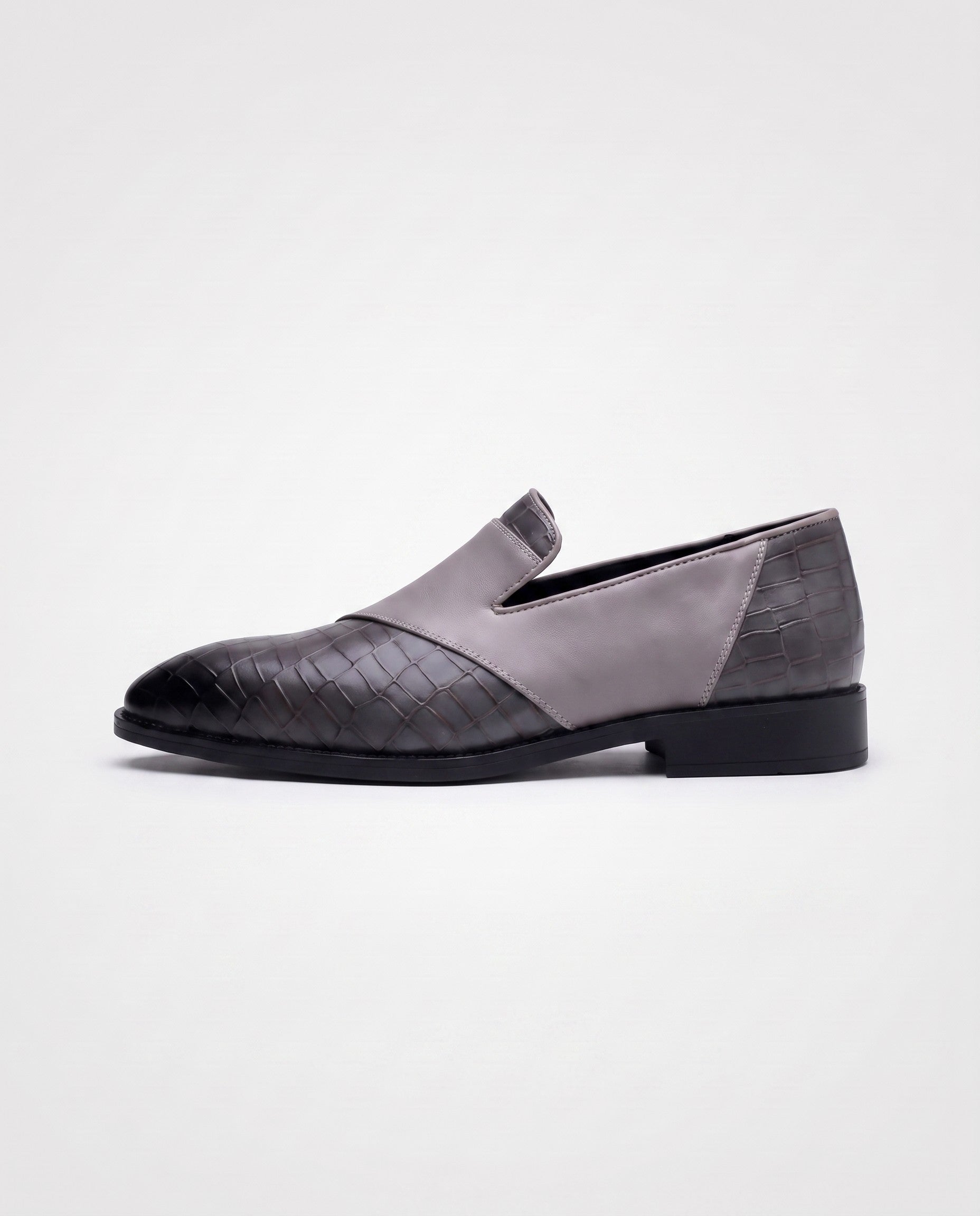 Colton Leather Loafers