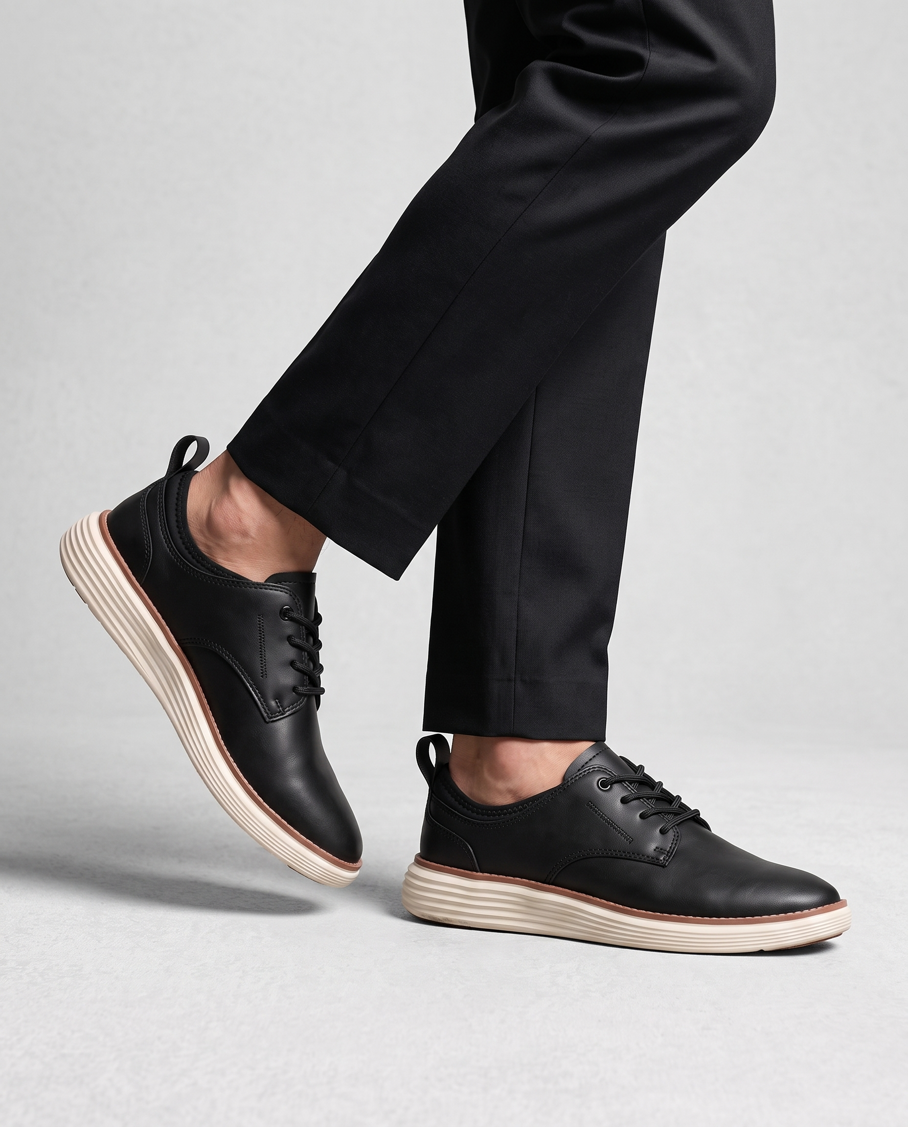 Lockwood Leather Comfort Sneakers