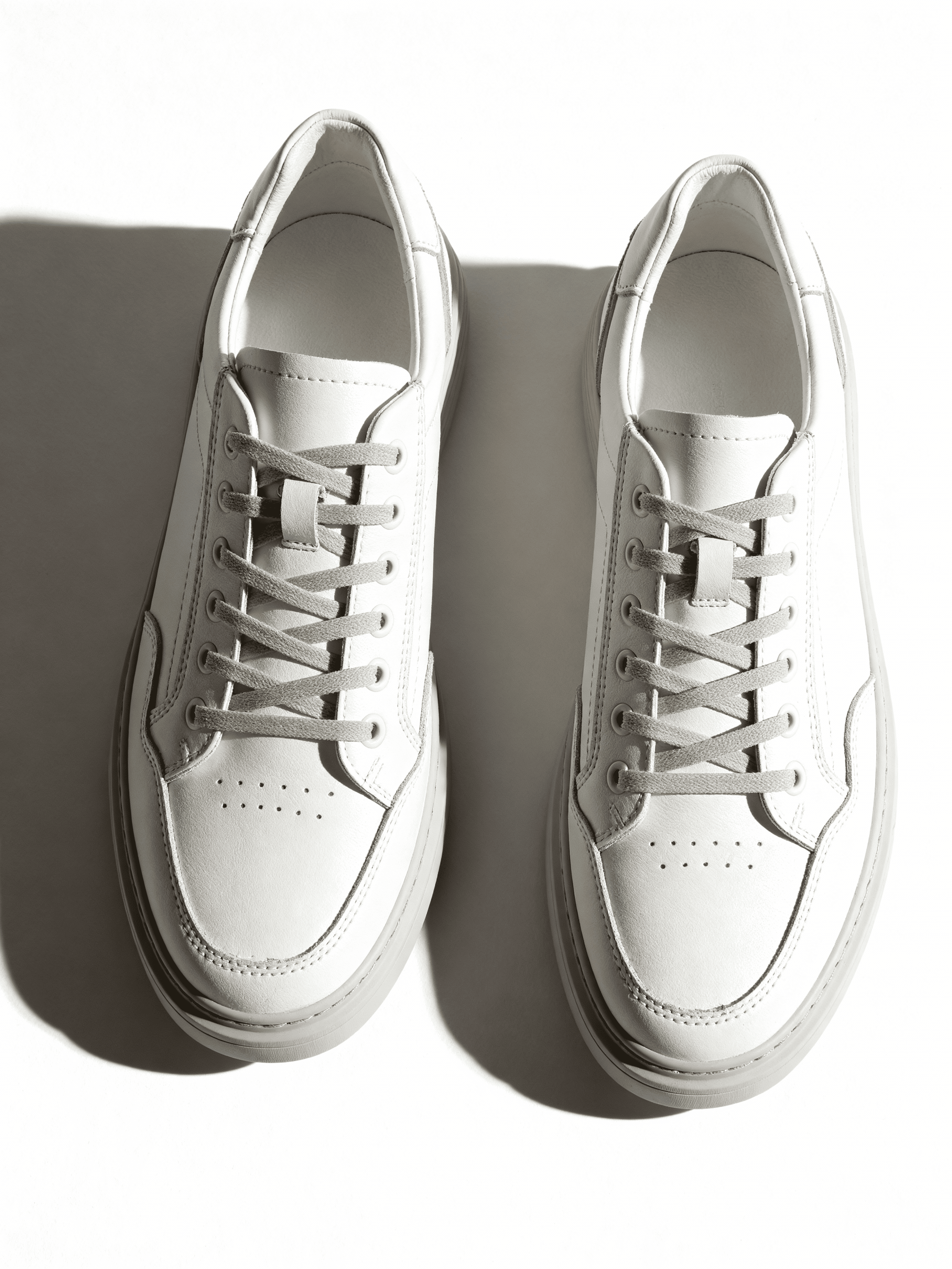Santo Genuine Leather Sneakers