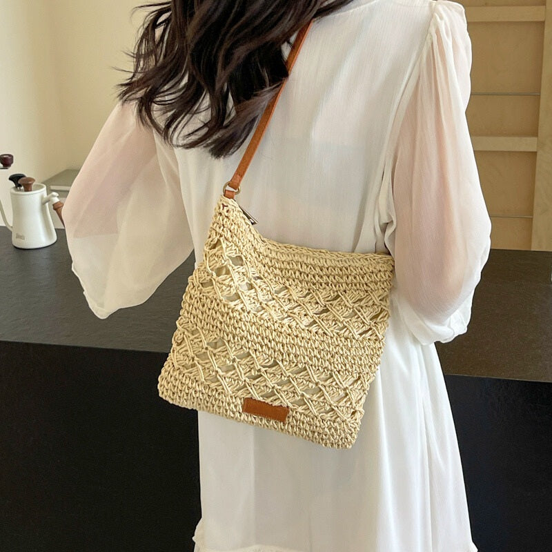 LUNA LAKE RATTAN CROSSBODY