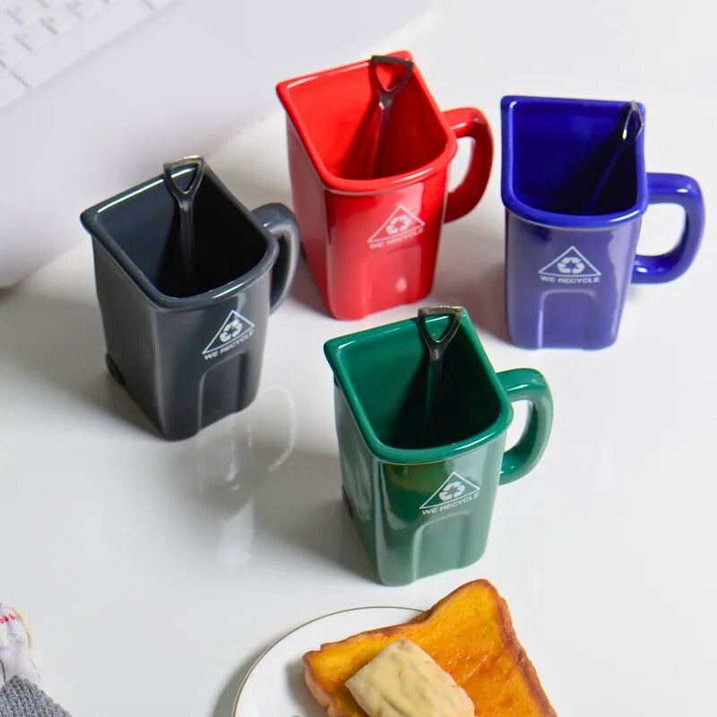 RECYCLE CAN MUG