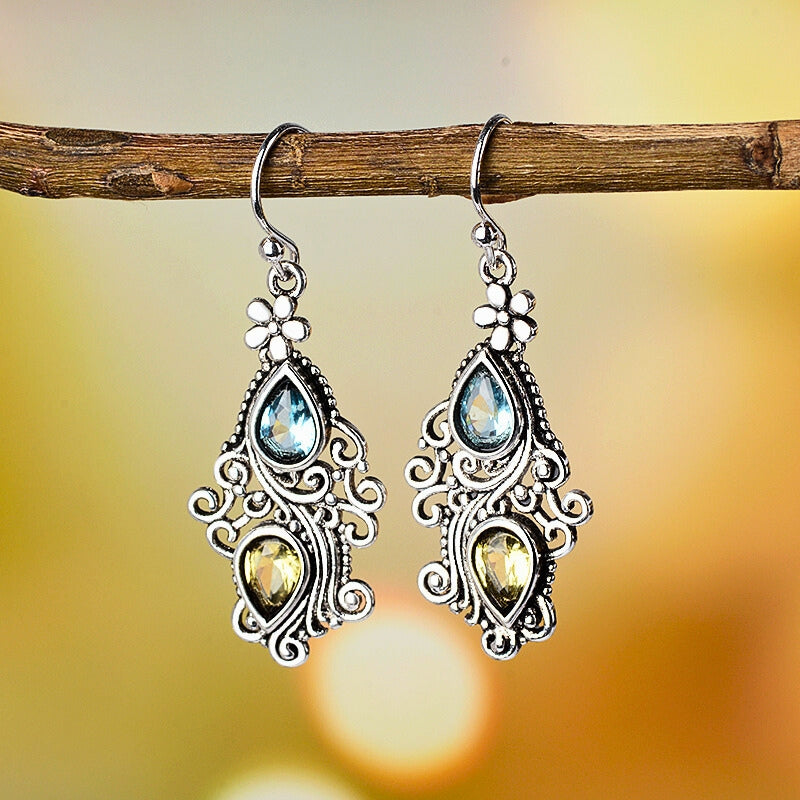 KOARI FILIGREE GEM EARRINGS