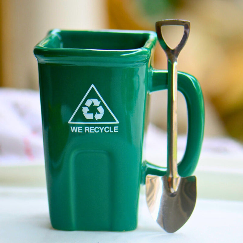 RECYCLE CAN MUG