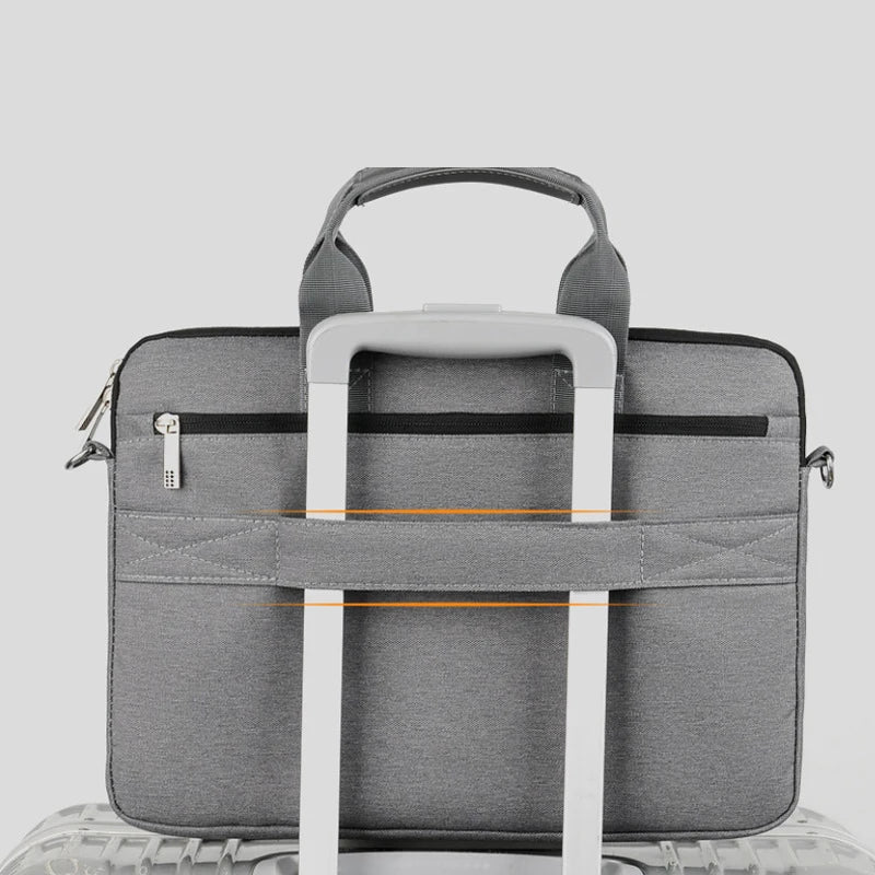 TRAVEL VANTAGE LAPTOP BAG