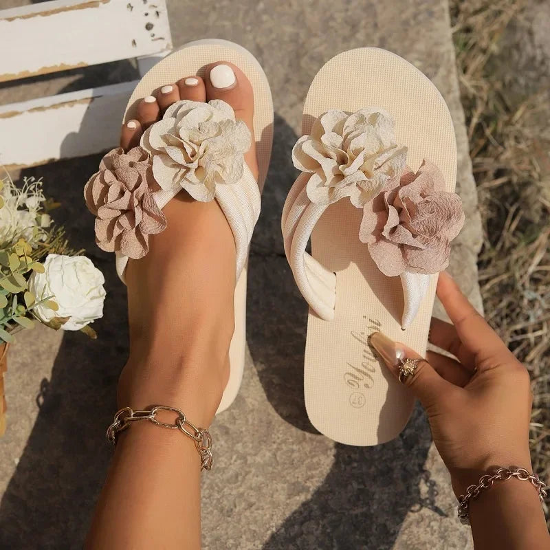 FLORAL BLOOM SANDALS