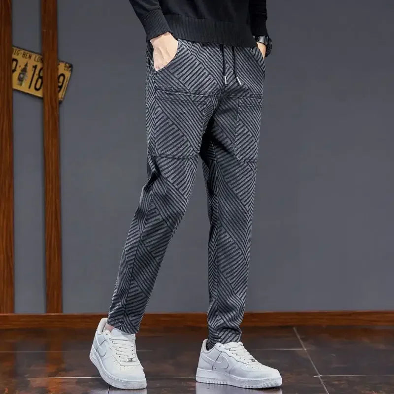 BOLDLINE STRAIGHT CUT PANTS