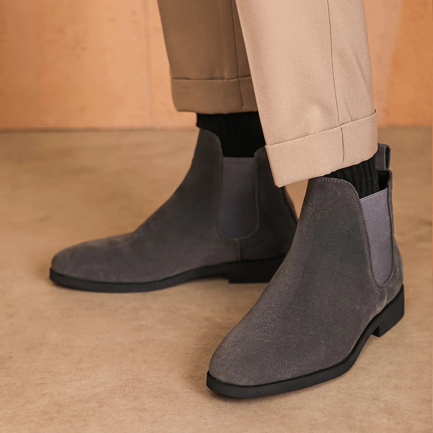 Everett Suede Chelsea Boots