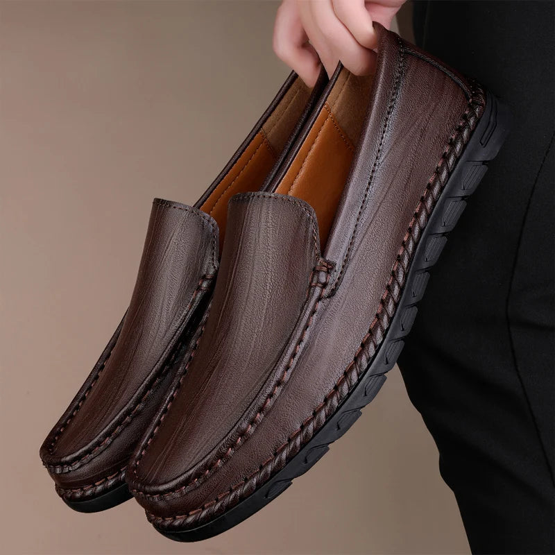 FAIRFIELD GENUINE LEATHER LOAFERS