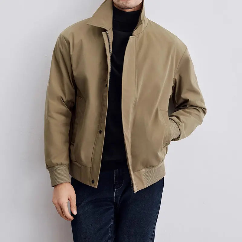 MAVERICK ESSENTIAL JACKET