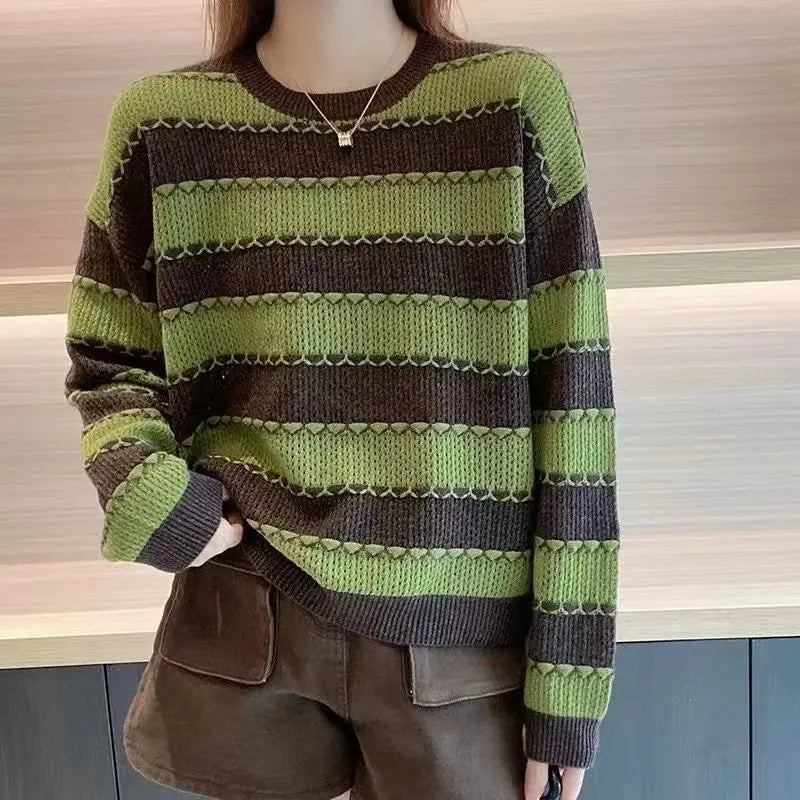 LAYERED STRIPE PULLOVER