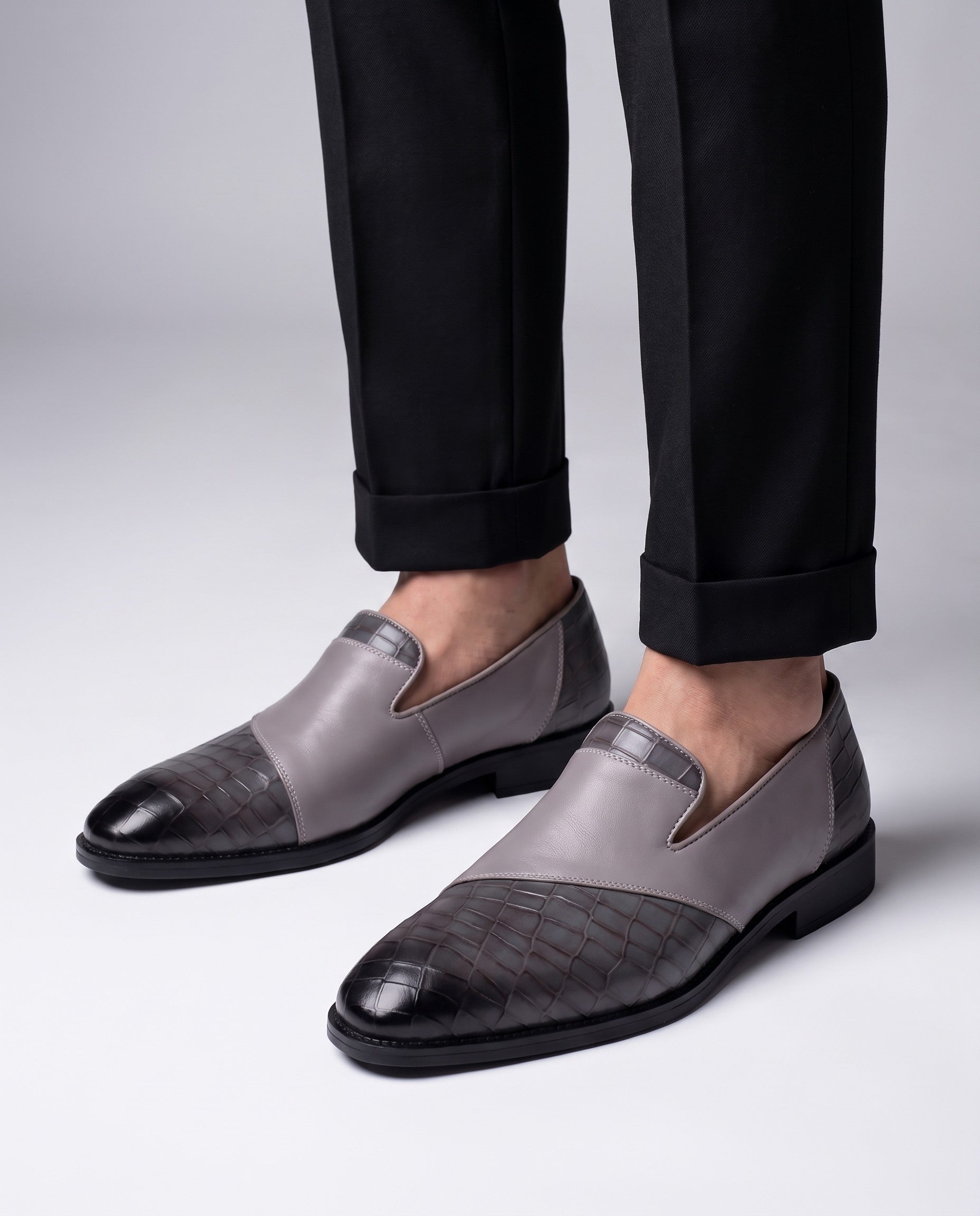 Colton Leather Loafers