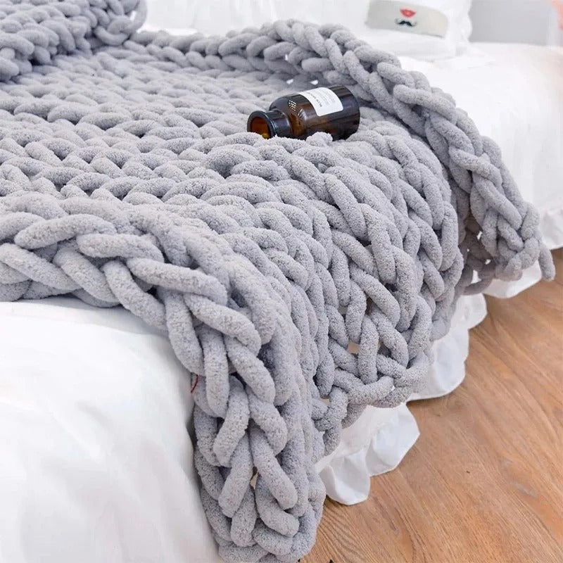 DREAMWEAVE THROW BLANKET