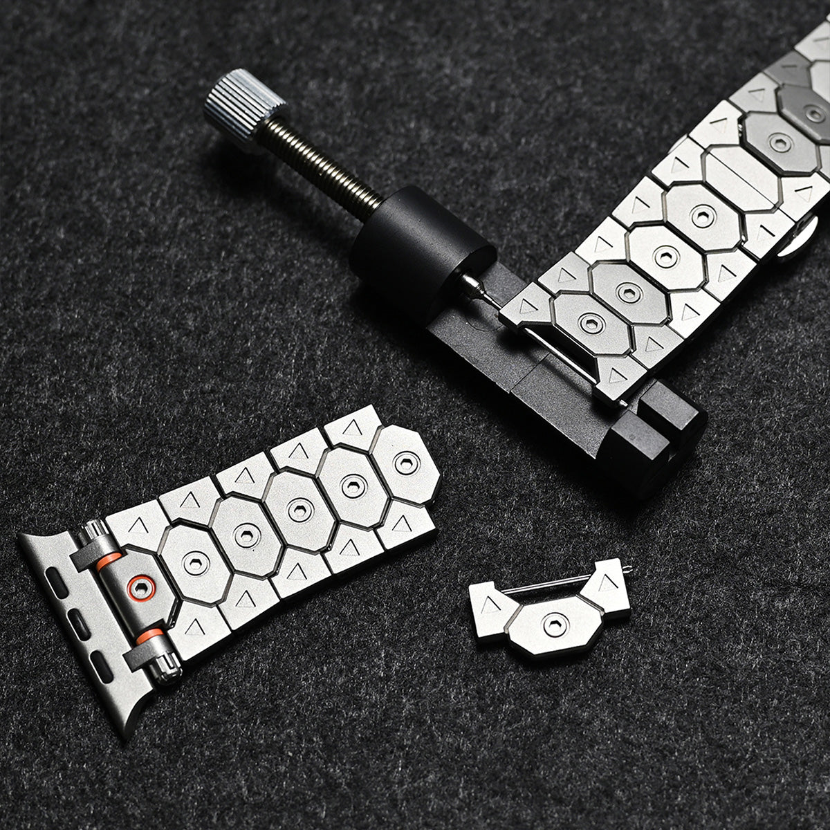 NOVA TITANIUM APPLE WATCH BAND