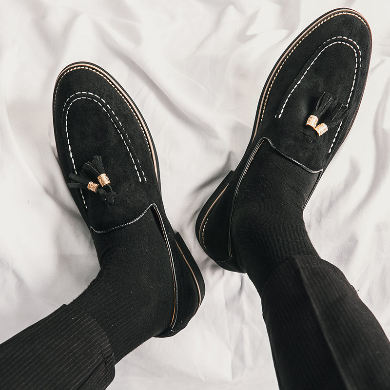 OXFORD SUEDE TASSEL LOAFER