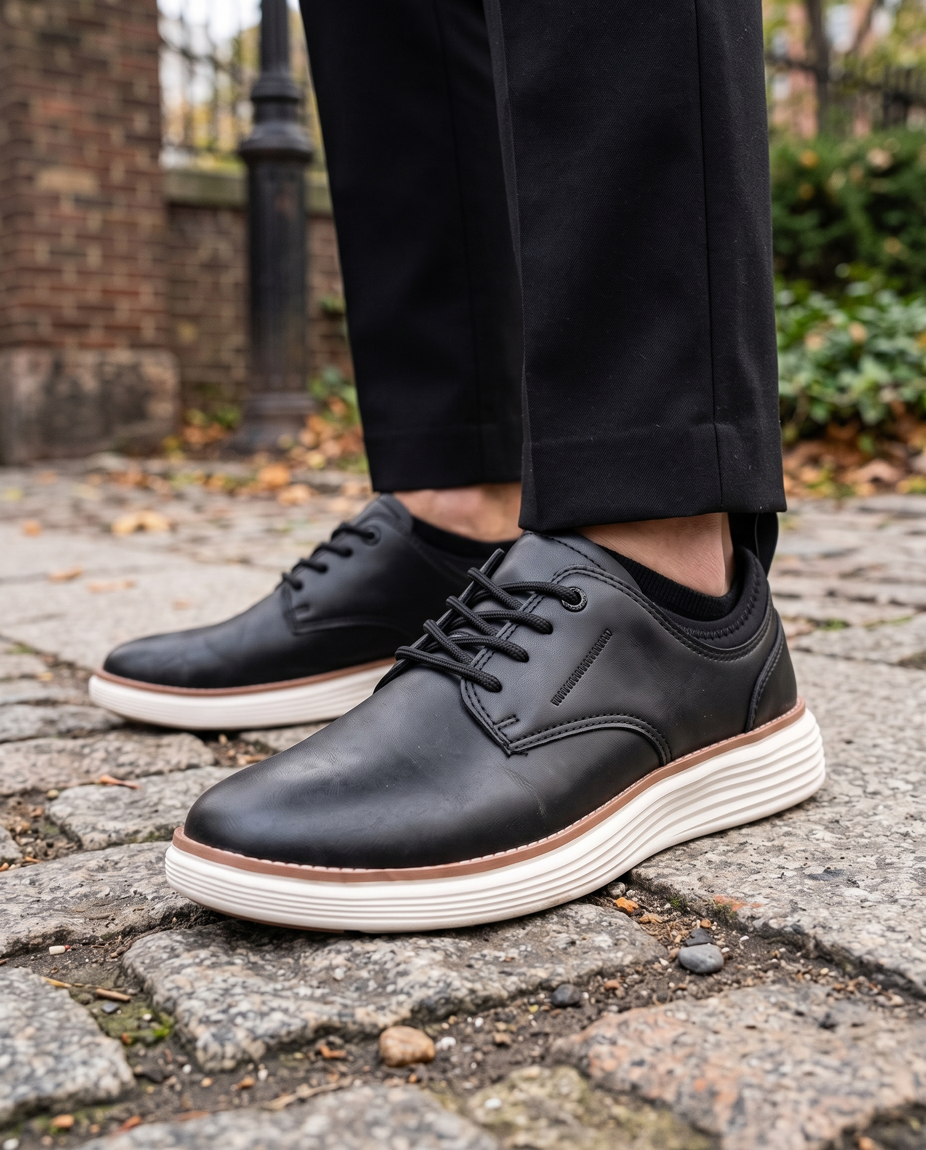 Lockwood Leather Comfort Sneakers