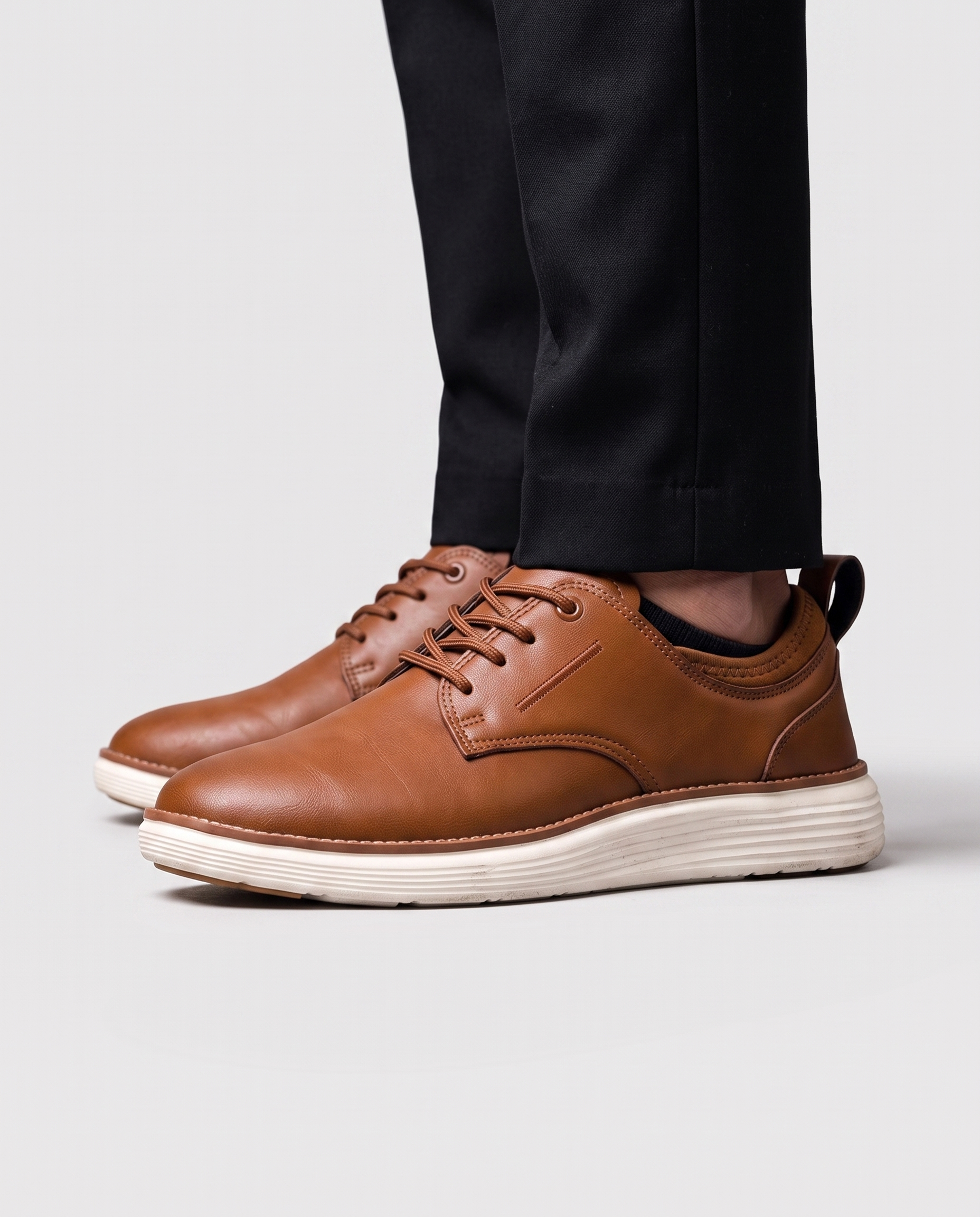 Lockwood Leather Comfort Sneakers