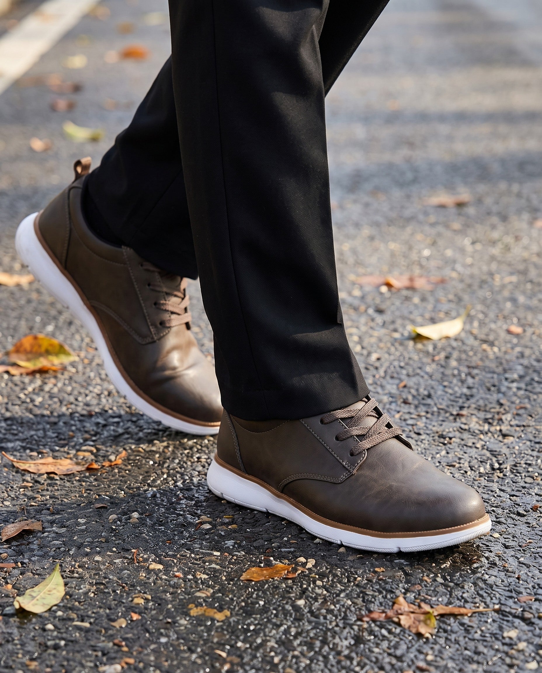 Maxwell Leather Sneakers